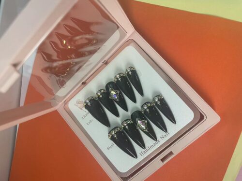 (Empress of Wands) Luxury Black Long Stiletto Handmade Press On Nails photo review