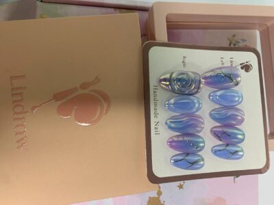 (Adventure Ocean) 3D Chrome Purple Almond Press On Nails photo review